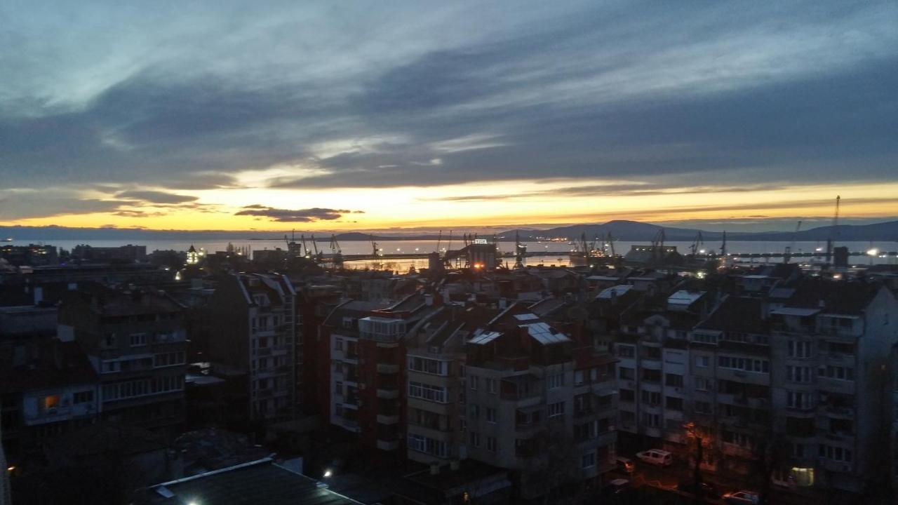 Апартамент За Гости Во1 Burgas City Exterior foto