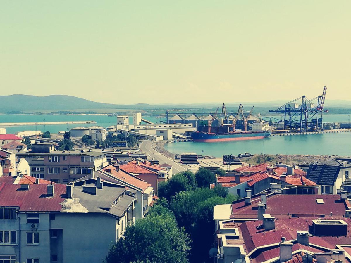 Апартамент За Гости Во1 Burgas City Exterior foto