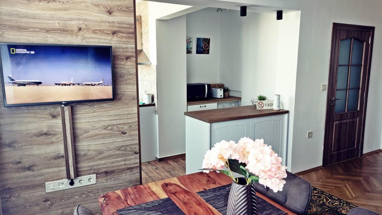 Апартамент За Гости Во1 Burgas City Exterior foto